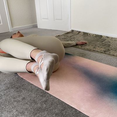 I Tried Arguably One of the Most Underrated Pilates Moves, Spine Twist Supines, Every Day for a Week – and Have Some Thoughts