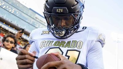 Shilo Sanders Surprised Former Colorado Teammates With a Cool Gift