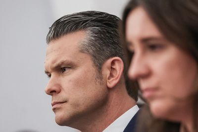 Hegseth Dodges Question on Who He Wants to Win the Russia-Ukraine War: 'Peace Serves Our National Interest'