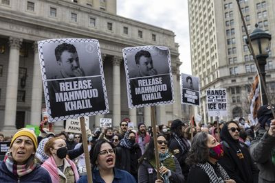 Judge rules Trump cannot use foreign policy claim to deport Mahmoud Khalil