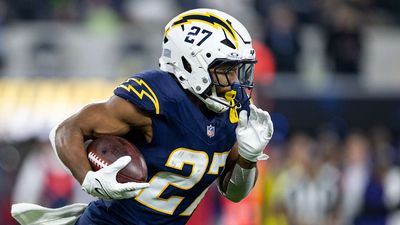 J.K. Dobbins Signs One-Year Deal With Denver Broncos