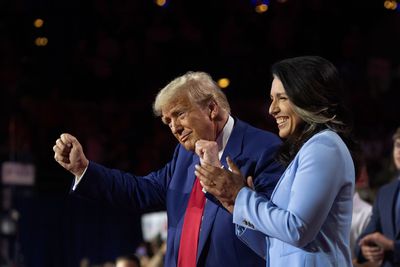 Gabbard, Trump push paid protestor hoax
