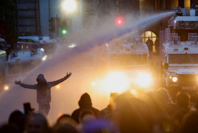 N Ireland hit by third night of ‘racist’ violence, main flashpoint calmer