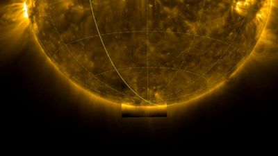 Bottom of the sun becomes visible to humans for the first time in history (photos)