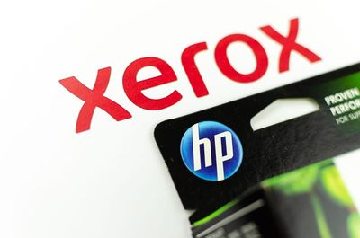 Is HP Stock Underperforming the S&P 500?