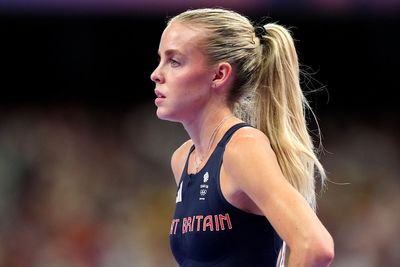 Keely Hodgkinson’s return to racing delayed after injury setback