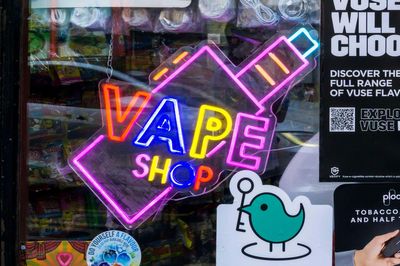Labour MPs push front bench for ‘crackdown’ on ‘dodgy’ vape and barber shops