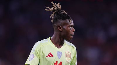 Bayern Munich ‘Actively Working’ on Deal for Arsenal, Chelsea Target