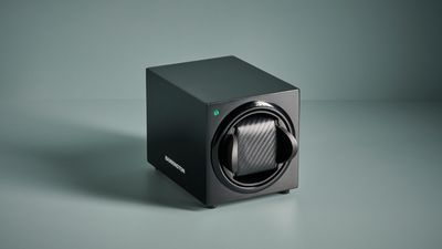 Barrington Single Watch Winder review: an affordable, stackable and colourful watch winder