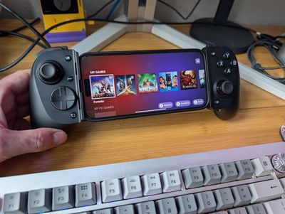 Razer Kishi V3 Pro Review: A Mobile Controller That Makes Your Phone Feel Like a Console