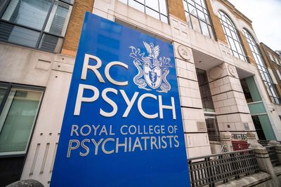 Psychiatrists voice concern at royal college’s opposition to assisted dying Bill