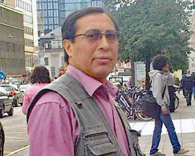 Three teenage girls plead guilty to killing 75-year-old man in north London street