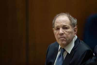 Weinstein rape case ends in mistrial