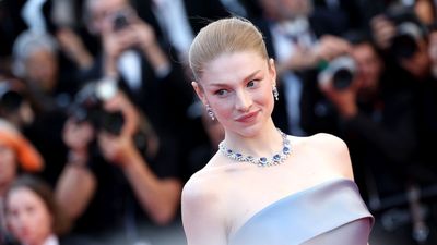 Hunter Schafer would be a perfect Princess Zelda, actually