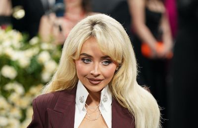 Sabrina Carpenter hits back at trolling over her sexuality