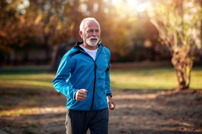 This could be the best time to exercise for heart and lung health, scientists say