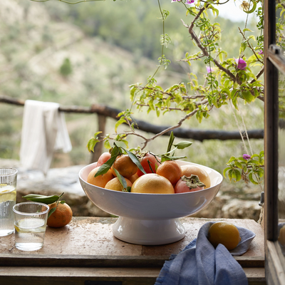 Everyone with expensive taste is buying these 6 tableware picks from The White Company's Summer Sale – they start at £8