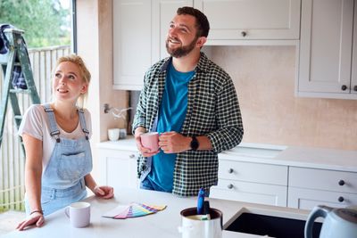 9 Home Repairs That Quietly Lower Resale Value—But No One Warns You About