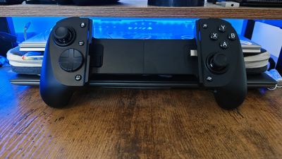 Razer Kishi V3 Pro review: “Razer’s stubborn pricing throws a big green spanner in the works”