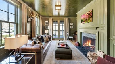 Bethenny Frankel's Greenwich farmhouse just sold for $7.8 million, and I can't get over its extravagant crocodile leather-style ceiling