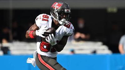 Former NFL Star Antonio Brown Wanted for Attempted Murder