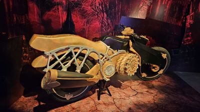 Code Vein 2 made me realize what I've always wanted in a Souls game: a sick motorcycle