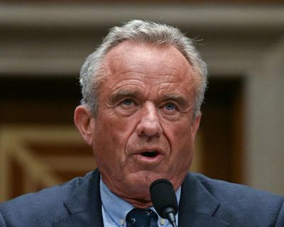 Who are the eight new vaccine advisers appointed by Robert F Kennedy?