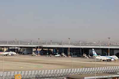 Which airlines paused or cancelled flights after Israel’s attack on Iran?