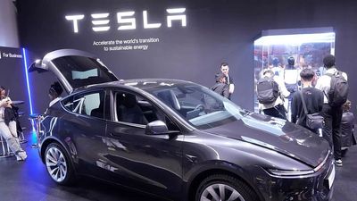 Tesla drivers in France are suing Elon Musk’s EV maker for becoming a ‘far-right symbol’