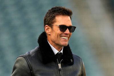 Tom Brady Immortalized: Patriots to Unveil 12-Foot Bronze Statue at Gillette Stadium