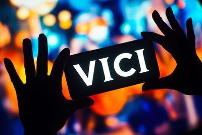 Is VICI Properties Stock Underperforming the Dow?