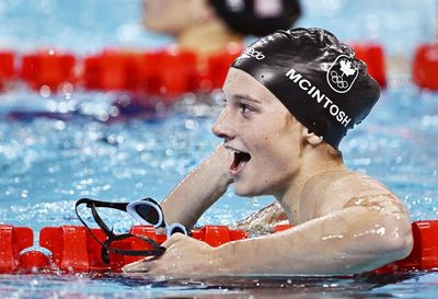 Summer McIntosh, 18, matches Phelps with third world record in five days