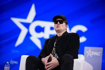 Over 100 Musk followers still at DOGE