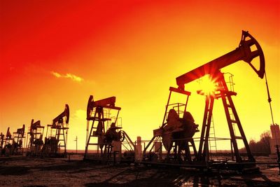 Higher Gulf Oil Output Puts These Energy Names in Play