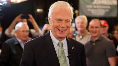 ‘You’ve been so negative’: Trump scolds Ron Johnson into backing down from fierce megabill opposition