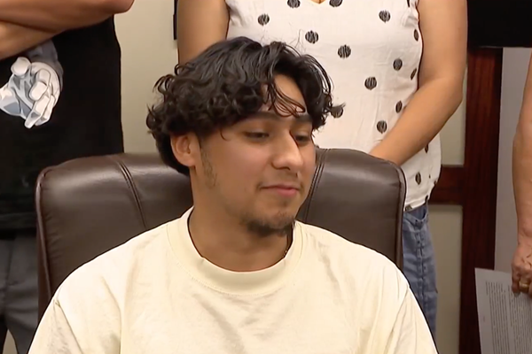 US citizen blasts ICE after being detained as he drove to work: ‘They’re the criminals’