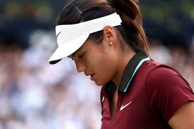 Emma Raducanu run brought to an end by clinical Qinwen Zheng at Queen's Club