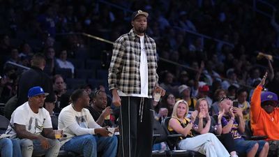 Shams Charania Names Three Teams Who Could Trade for Kevin Durant in Next ‘Few Days'