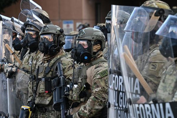 Hundreds of US Marines arrive in LA as large protests are planned in California and across US