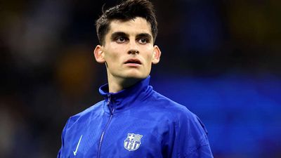 Barcelona Star Makes Transfer Decision Amid Premier League Links