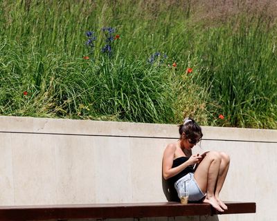UK records warmest day of 2025 so far as temperatures hit 29.4C