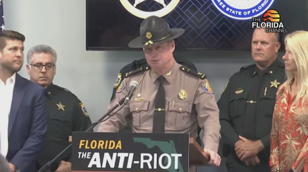 Florida Officials Threaten Protesters With Death Ahead of 'No Kings' Protest: 'We Will Kill You Graveyard Dead'