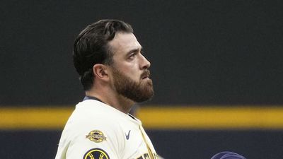 MLB Analysts Declare Early Victor, Loser of Brewers-White Sox Trade