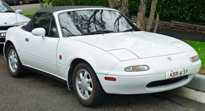 Remember 3-Door Cars? Here Are 6 More ‘Cool’ Features That Made No Sense
