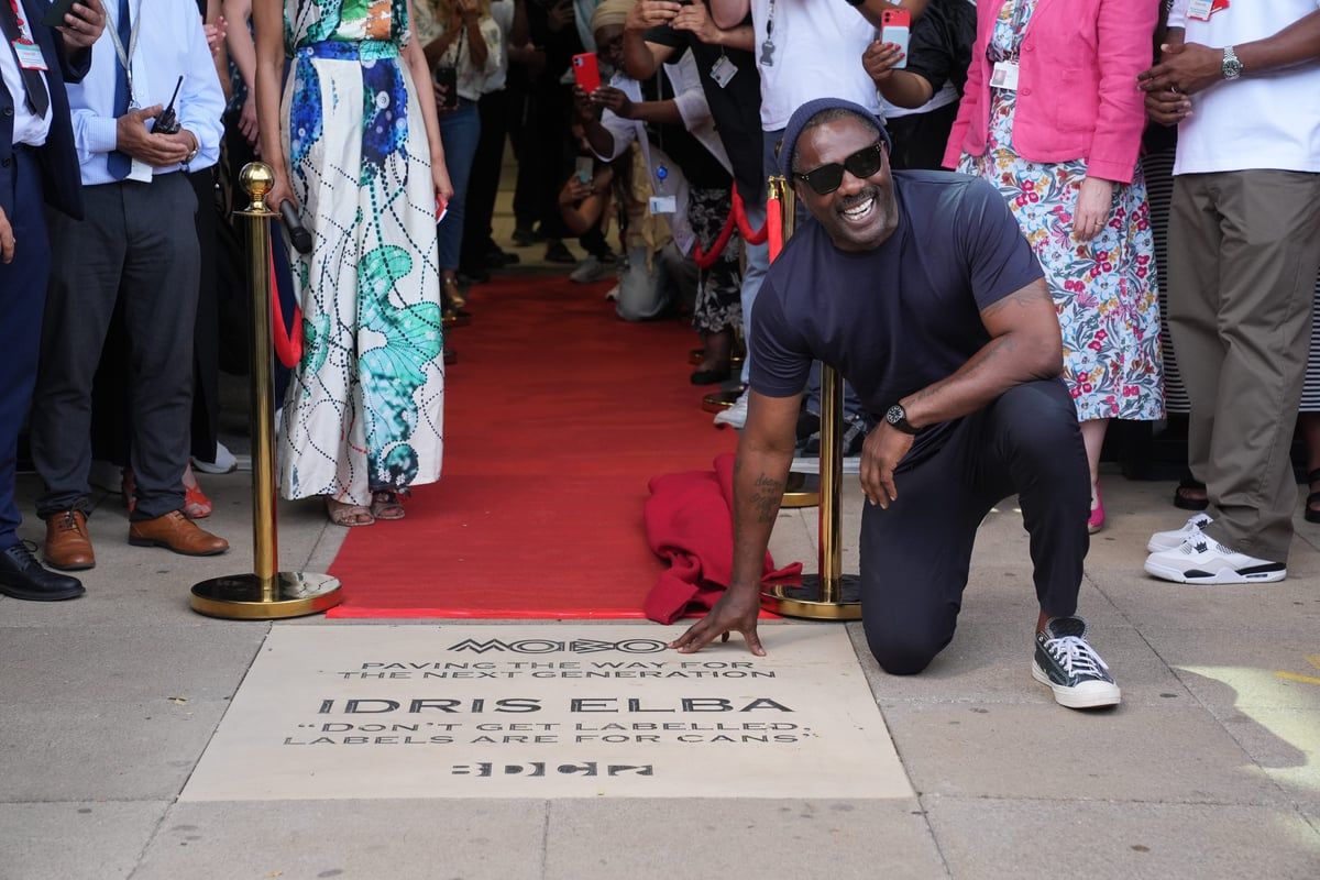 Idris Elba unveils Mobo paving stone at college where…