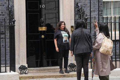 Anti-knife crime campaigners being honoured vow to continue fight