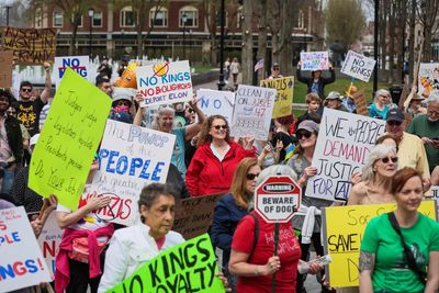 Millions across US turn out for ‘No Kings’ protests against Donald Trump