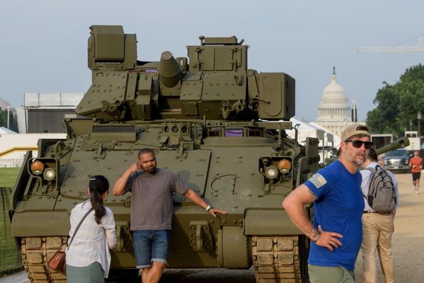 Traffic jams and tanks: Washington DC braces for Trump’s military parade