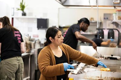Grilled cheese shop offers Minnesotans a second chance after prison
