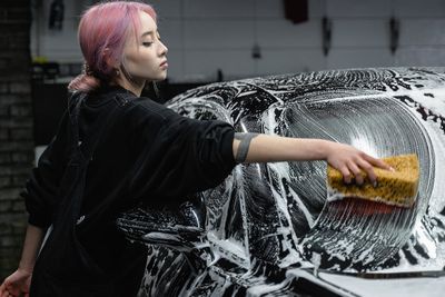 5 Car Brands That Women Prefer More Than Men